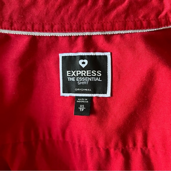 Express Women Red Button-Down Shirt "The Essentials Shirt" Long Sleeve, XS size - Picture 3 of 10